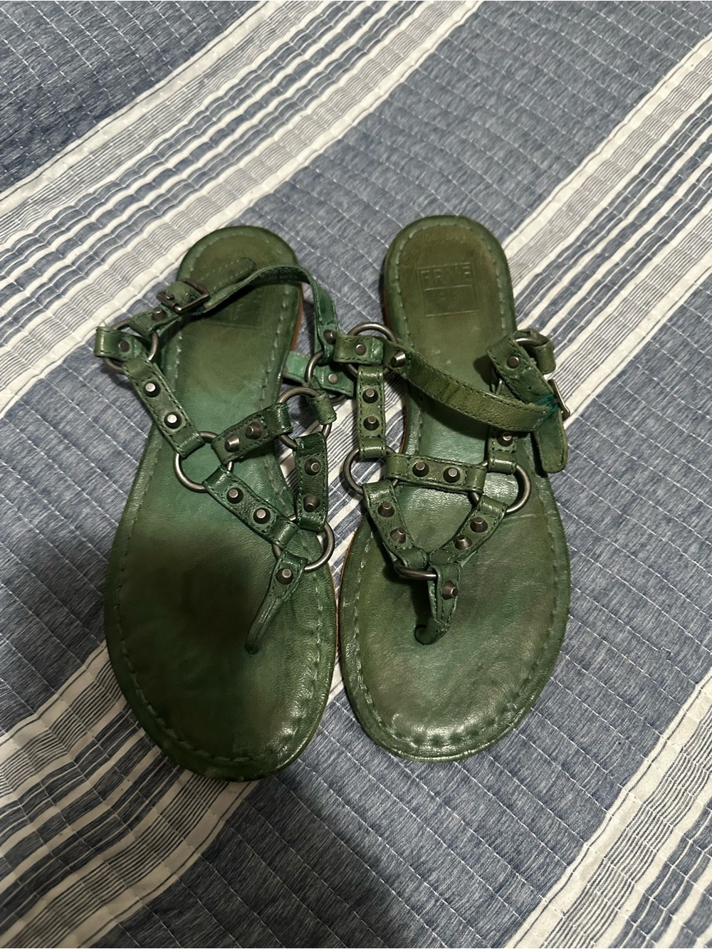 Frye Green Leather Ring-Accent Sandals